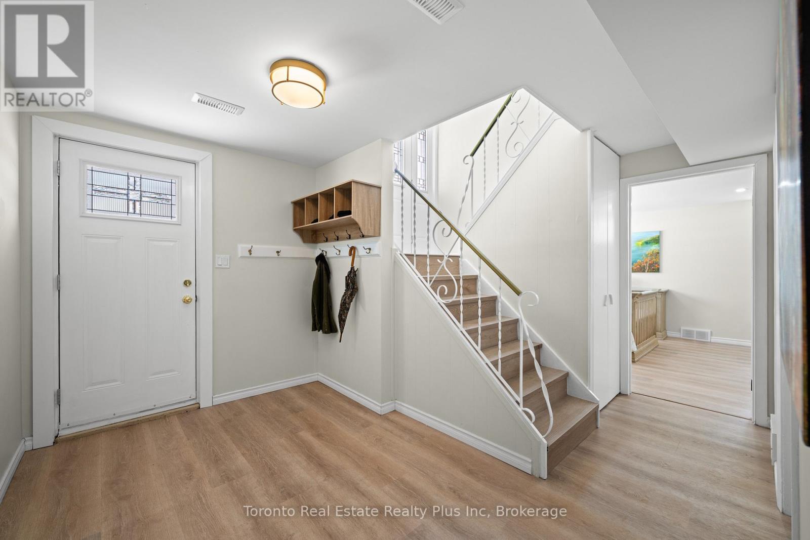 528 Greenbrook Drive, Kitchener, Ontario  N2M 4K6 - Photo 21 - X12732670