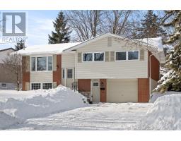 528 GREENBROOK DRIVE, Kitchener, Ontario