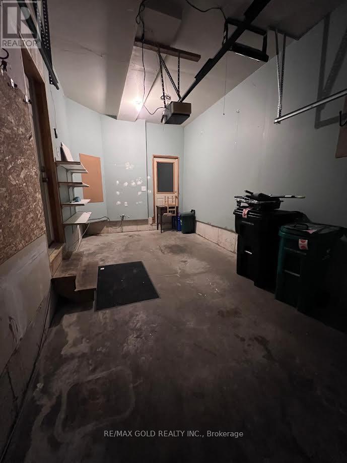 239 Langlaw Drive, Cambridge, Ontario  N1P 1B6 - Photo 12 - X12732730