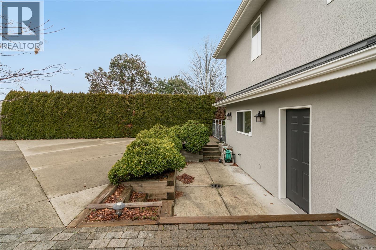 1112 Aery View Way, Parksville, British Columbia  V9P 2N9 - Photo 52 - 1024202