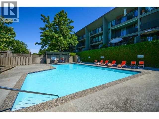 Listing Picture 23 of 23 : 202 9300 GLENACRES DRIVE, Richmond / 烈治文 - 魯藝地產 Yvonne Lu Group - MLS Medallion Club Member