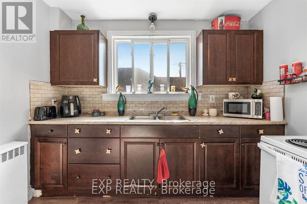 4553 Ferguson Street, Niagara Falls, Ontario  L2E 2Y7 - Photo 14 - X12452765