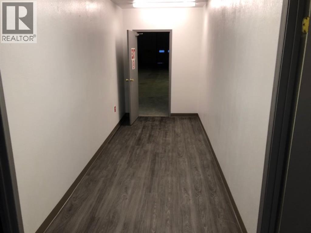 Bay 5, 8618 112 Street, Grande Prairie, Alberta  T8V 5X4 - Photo 3 - A2240832