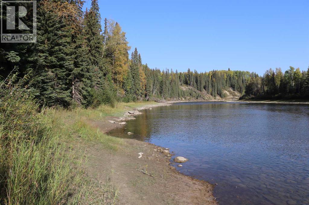 SE-13-53-17, Rural Yellowhead County, Alberta