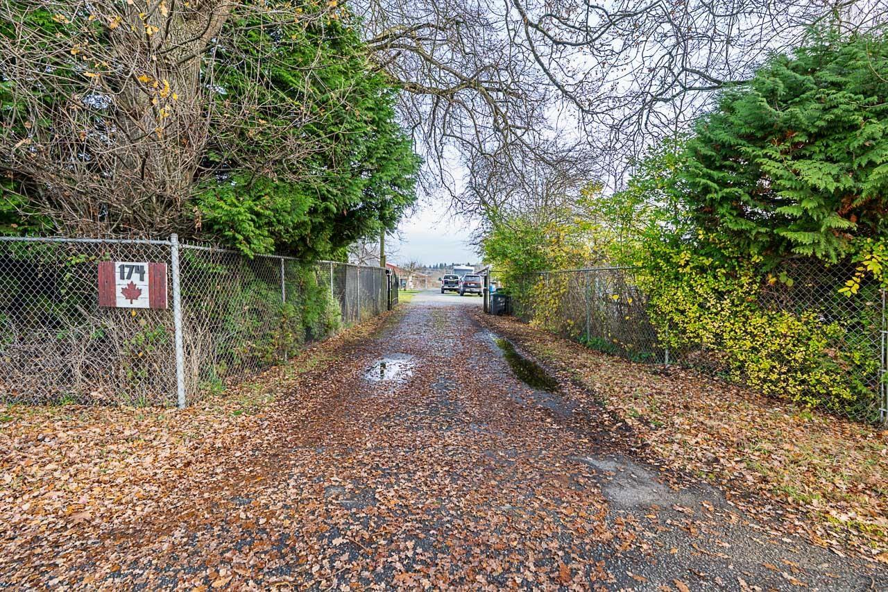 174 176 Street, Surrey, British Columbia  V3S 9S4 - Photo 3 - R3073830