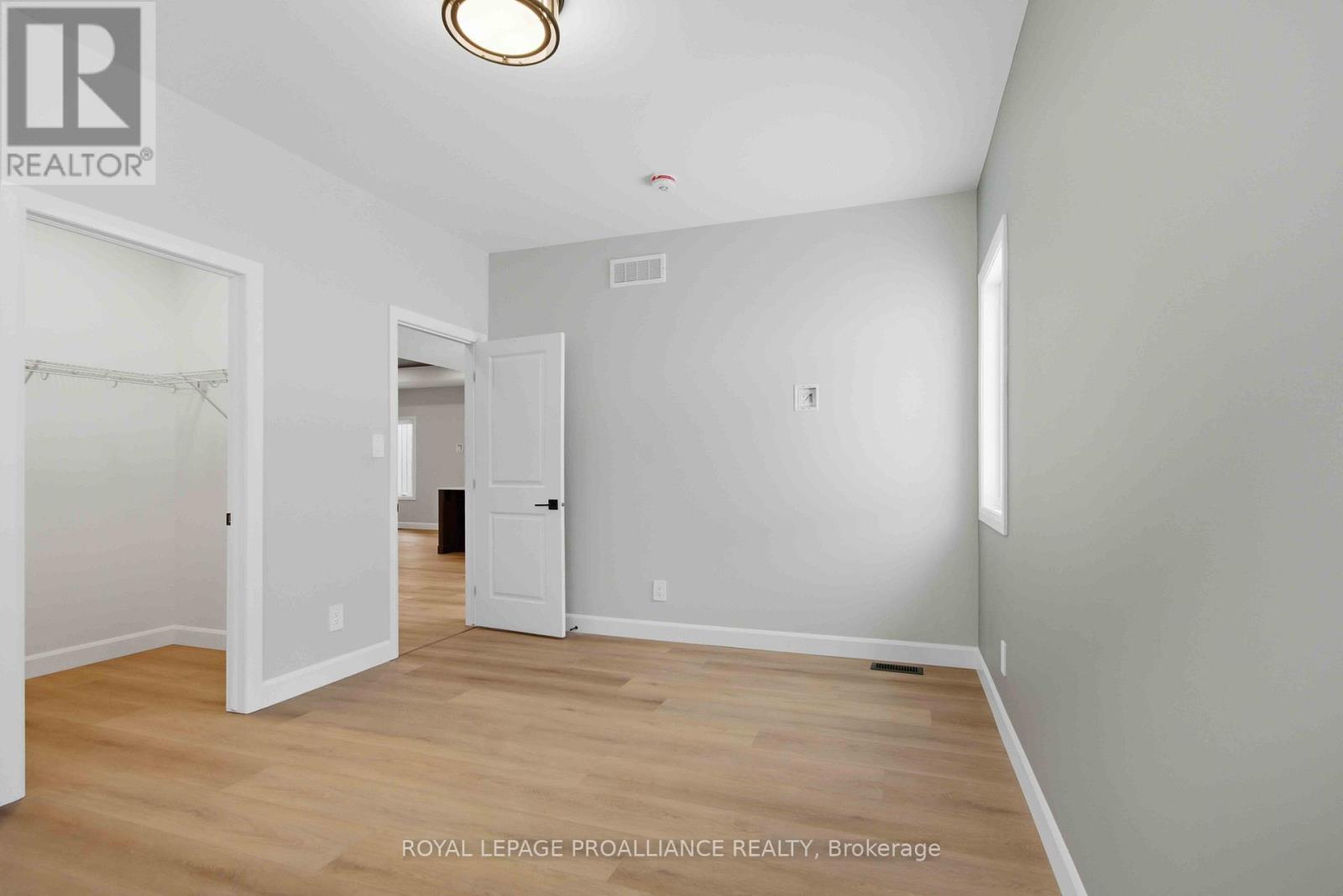 29 Schmidt Way, Quinte West (Murray Ward), Ontario  K8V 0L5 - Photo 15 - X12732780