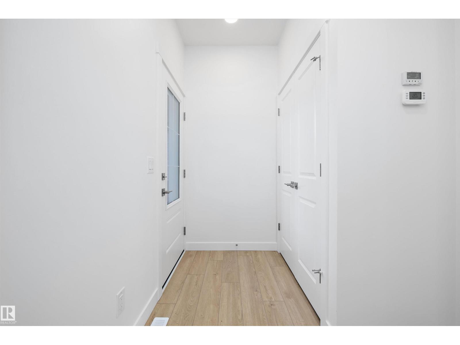 18919 28 Av Nw, Edmonton, Alberta  T6M 3H9 - Photo 3 - E4470444