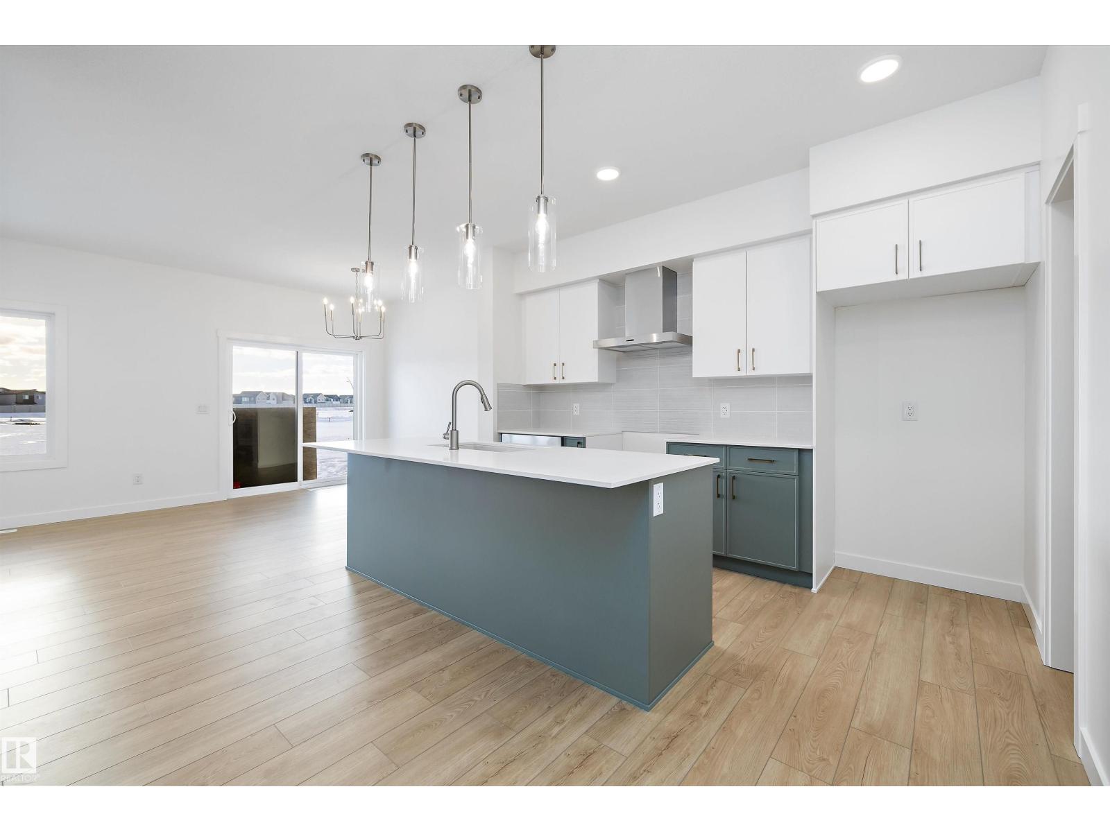 18919 28 Av Nw, Edmonton, Alberta  T6M 3H9 - Photo 6 - E4470444