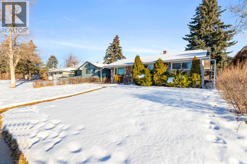 2618 46 Street Se, Calgary, Alberta  T2B 1K9 - Photo 3 - A2275317