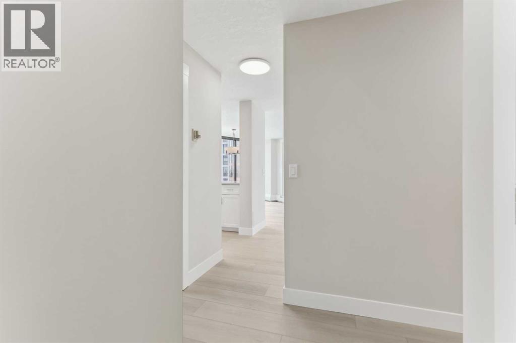 351, 7030 Coach Hill Road Sw, Calgary, Alberta  T3H 1E4 - Photo 3 - A2277239