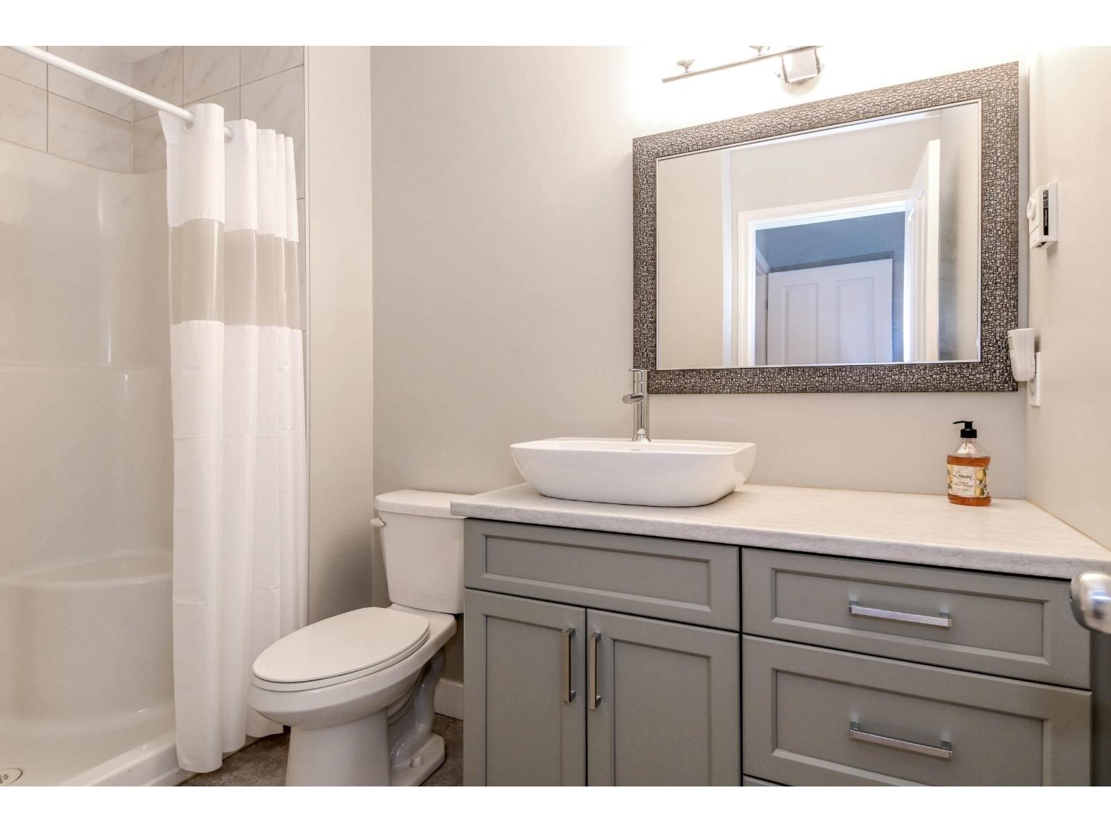 306 19750 64th Avenue, Langley, British Columbia  V2Y 2T1 - Photo 13 - R3083205