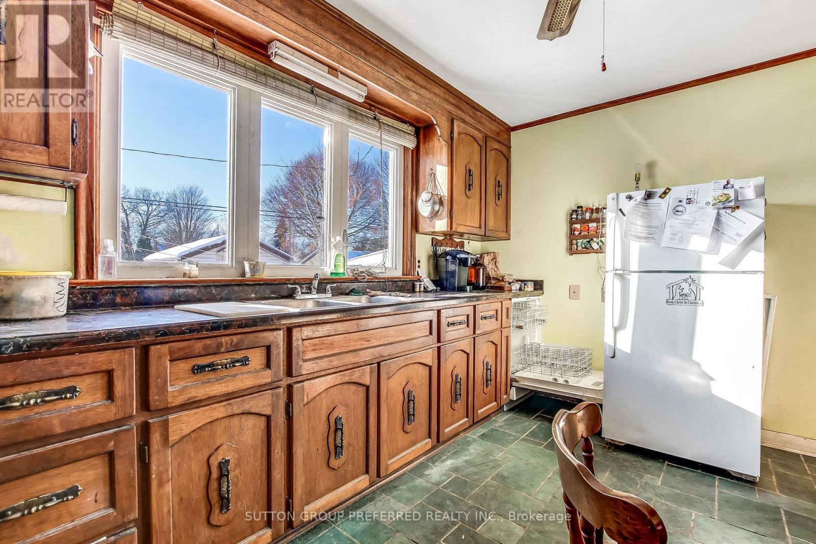 45 Jasper Crescent, London East, Ontario  N5W 1J9 - Photo 10 - X12732758