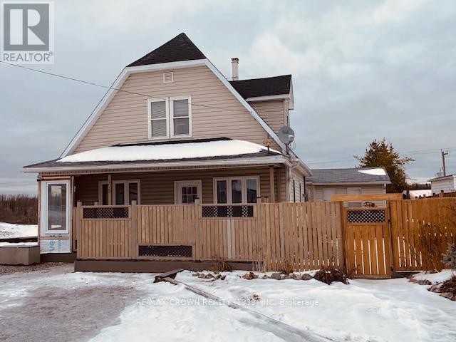 175 Mgr Proulx Avenue, Mattice-Val Cote, Ontario  P0L 1T0 - Photo 2 - T12732794