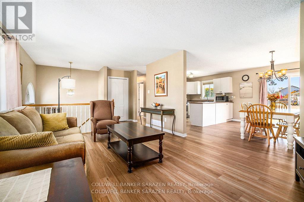 129 Riley Crescent, Mcnab/braeside, Ontario K7S 0E9 - Photo 9 - X12732748