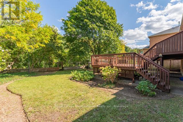 518 Grand Ridge Drive, Cambridge, Ontario  N1S 4Y9 - Photo 38 - X12732786