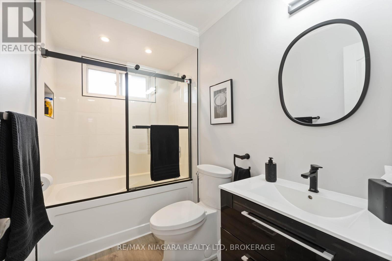 2921 Gail Avenue, Niagara Falls, Ontario  L2J 2E1 - Photo 7 - X12732828