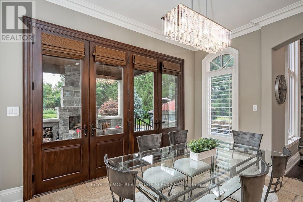 2319 Kilbride Street, Burlington, Ontario  L7P 0H7 - Photo 16 - W12375572