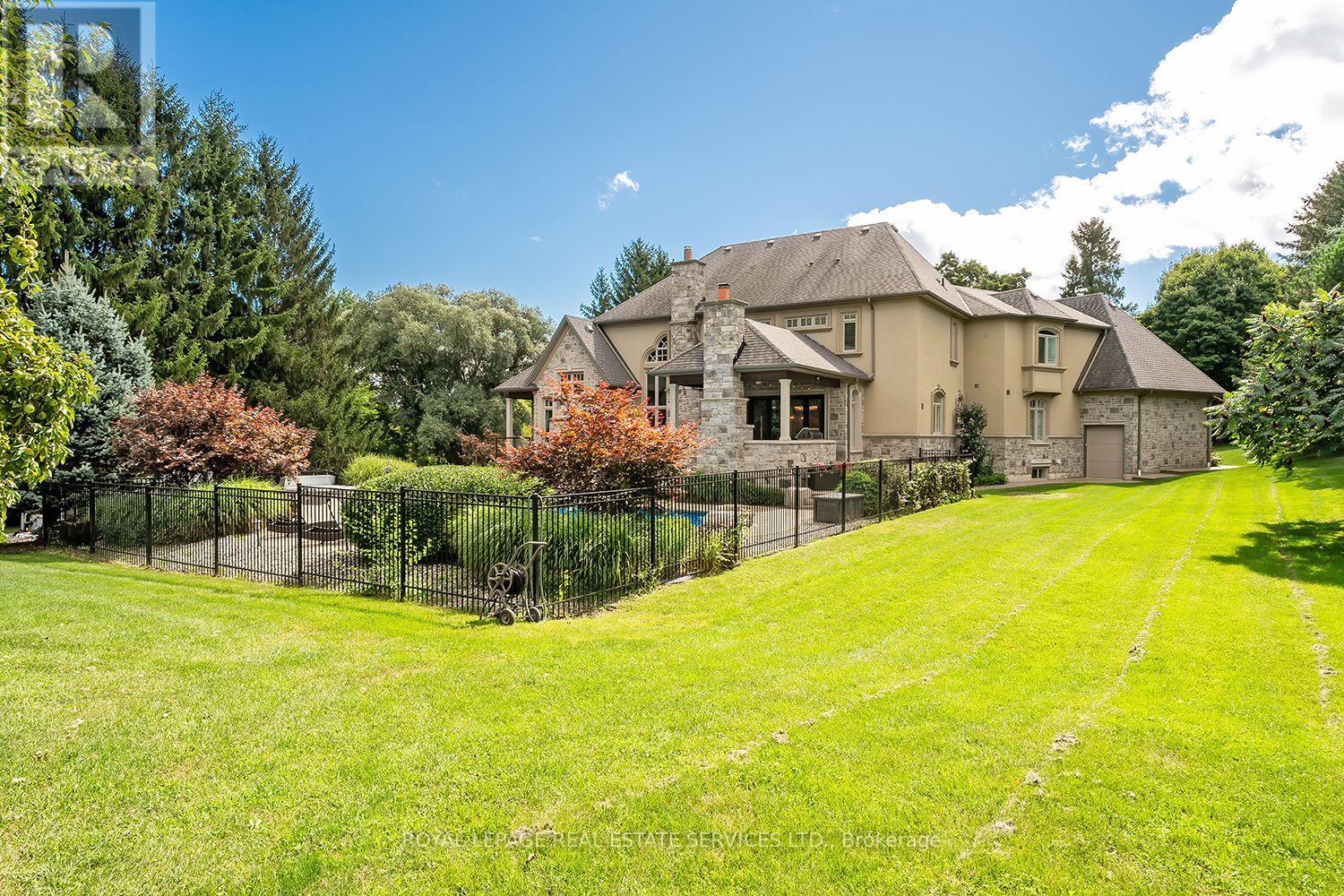 2319 Kilbride Street, Burlington, Ontario  L7P 0H7 - Photo 50 - W12375572