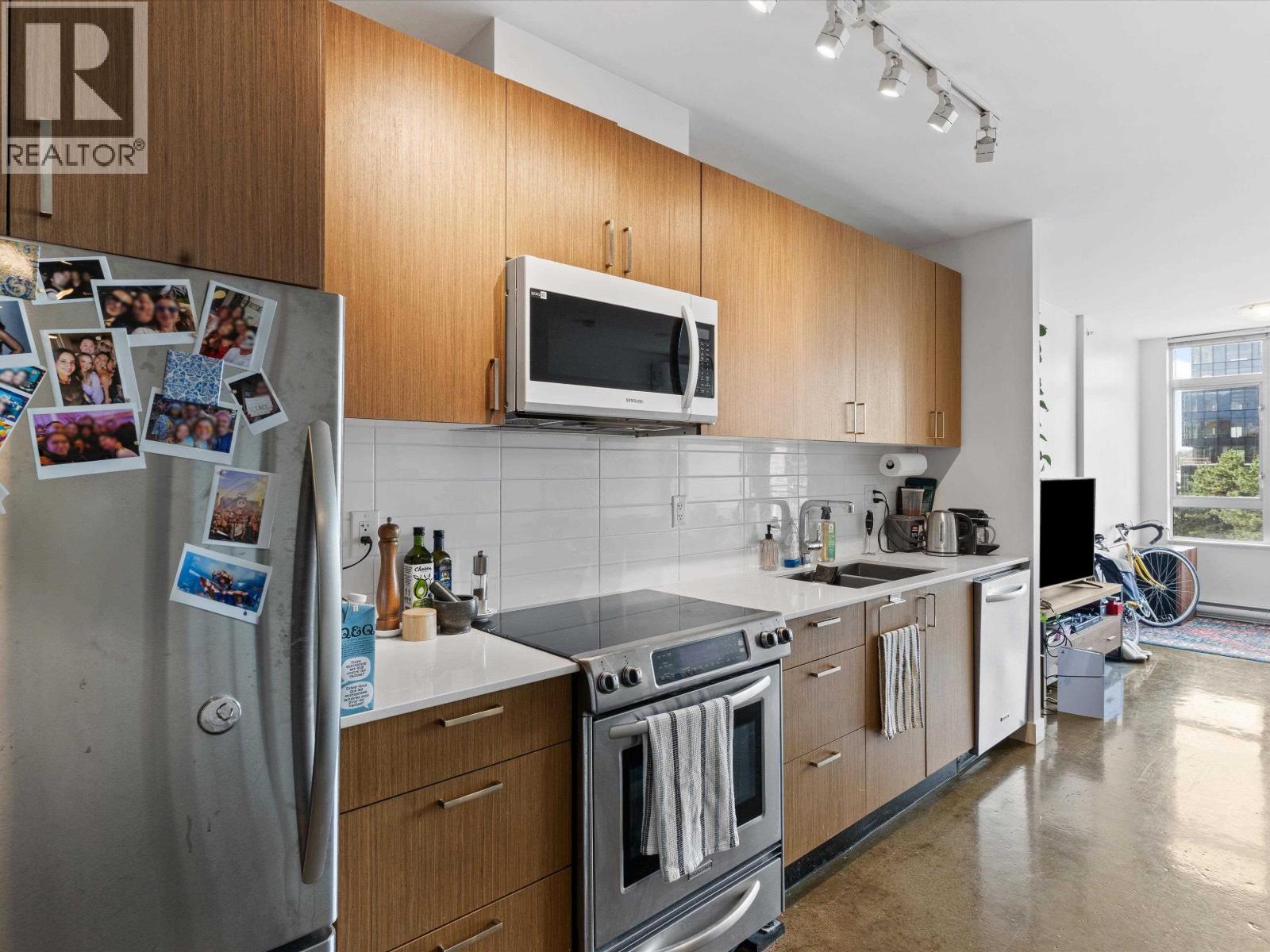 617 221 Union Street, Vancouver, British Columbia  V6A 0B4 - Photo 10 - R3083596