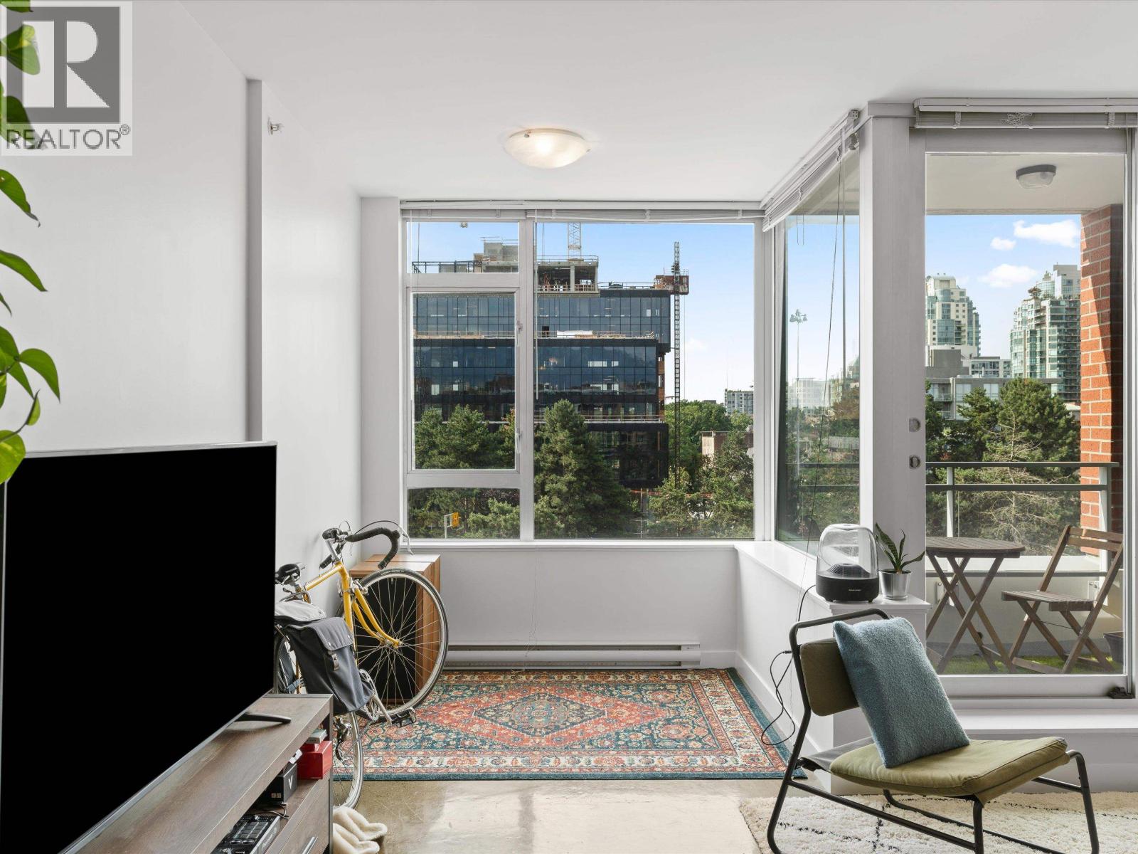 617 221 Union Street, Vancouver, British Columbia  V6A 0B4 - Photo 4 - R3083596