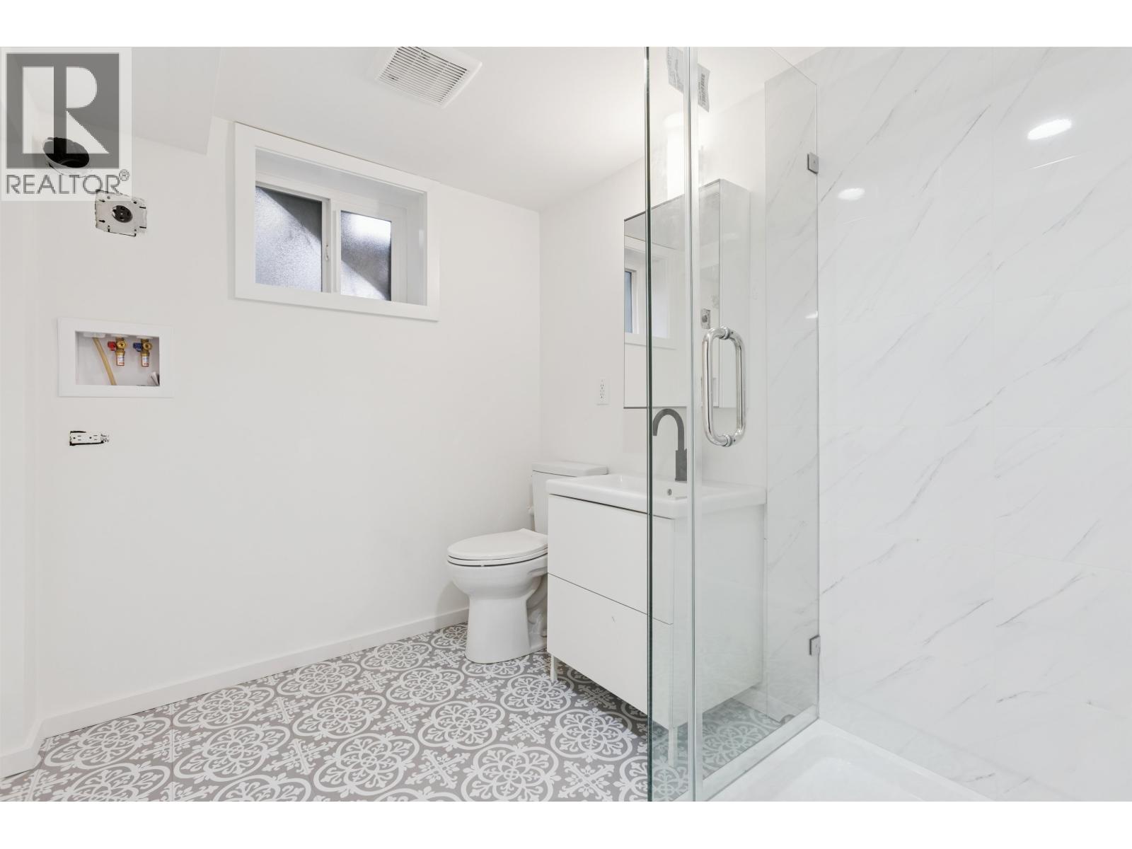 7477 Vivian Drive, Vancouver, British Columbia V5S 2V5 - Photo 13 - R3083584