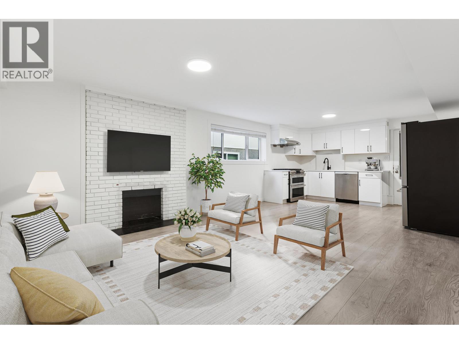 7477 Vivian Drive, Vancouver, British Columbia V5S 2V5 - Photo 9 - R3083584