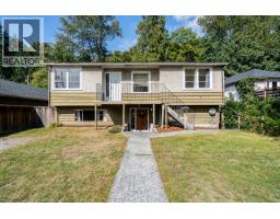 2212 OLD DOLLARTON ROAD, North Vancouver, British Columbia
