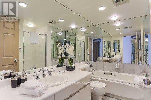 406 - 33 University Avenue, Toronto, Ontario  M5J 2S7 - Photo 12 - C12732766