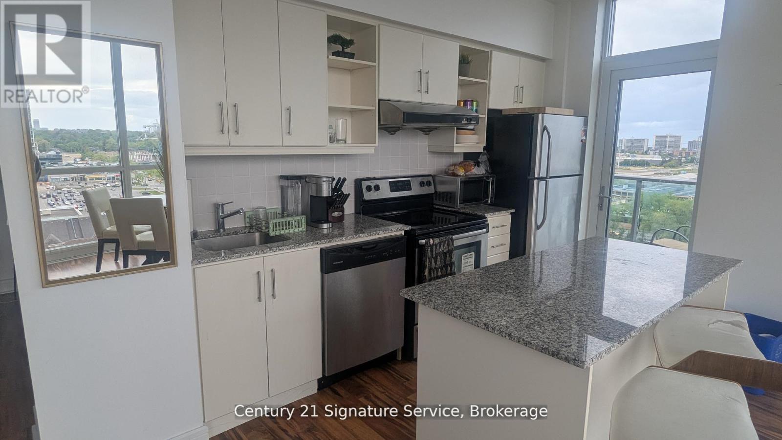 Ph18 - 35 Brian Peck Crescent, Toronto, Ontario  M4G 0A5 - Photo 6 - C12732798