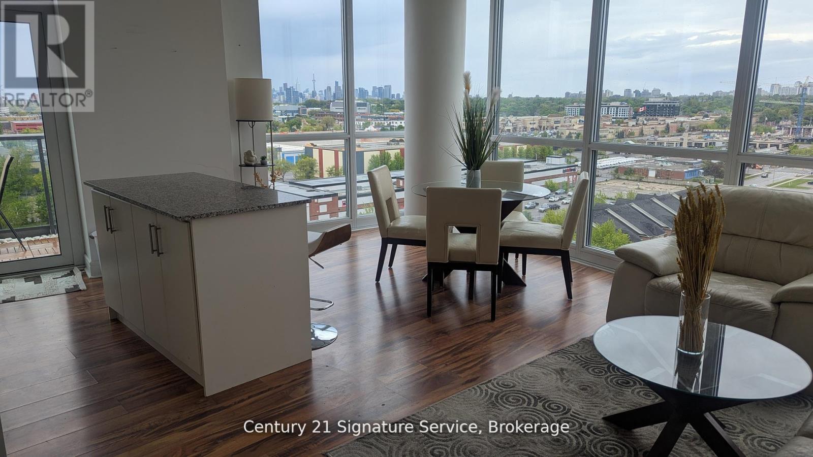 Ph18 - 35 Brian Peck Crescent, Toronto, Ontario  M4G 0A5 - Photo 7 - C12732798