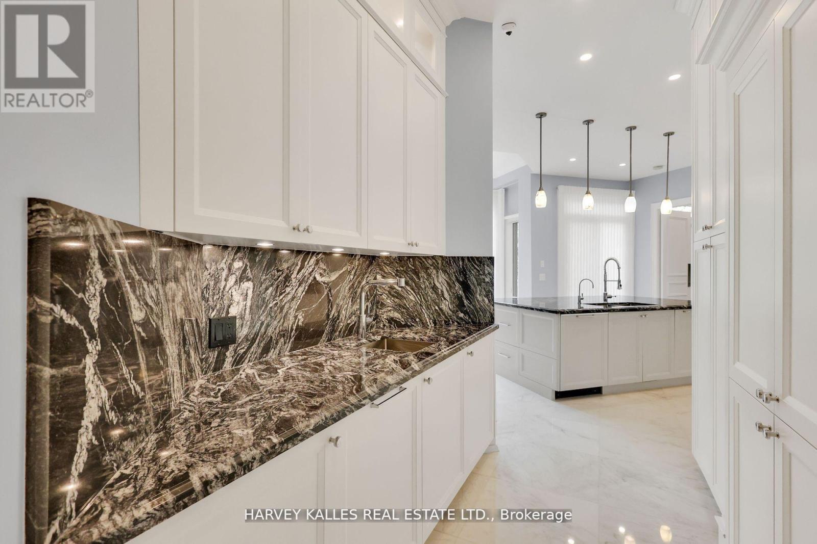 113 Coldstream Avenue, Toronto, Ontario  M5N 1X7 - Photo 17 - C12732832