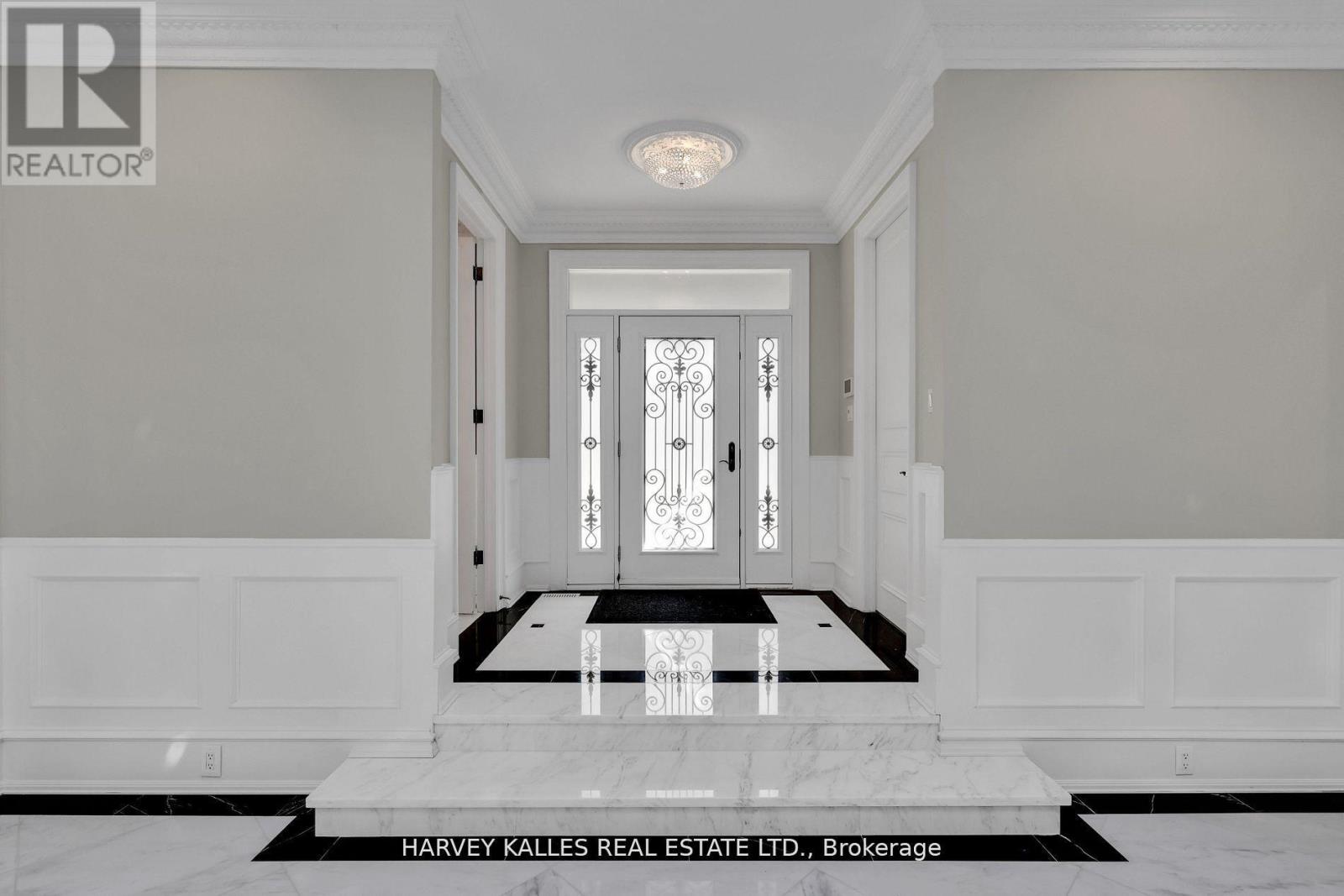 113 Coldstream Avenue, Toronto, Ontario  M5N 1X7 - Photo 4 - C12732832