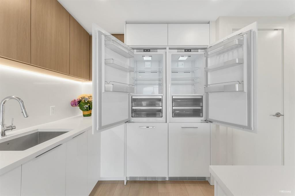 1902 13318 104 Avenue, Surrey, British Columbia  V3T 0R2 - Photo 6 - R3083577