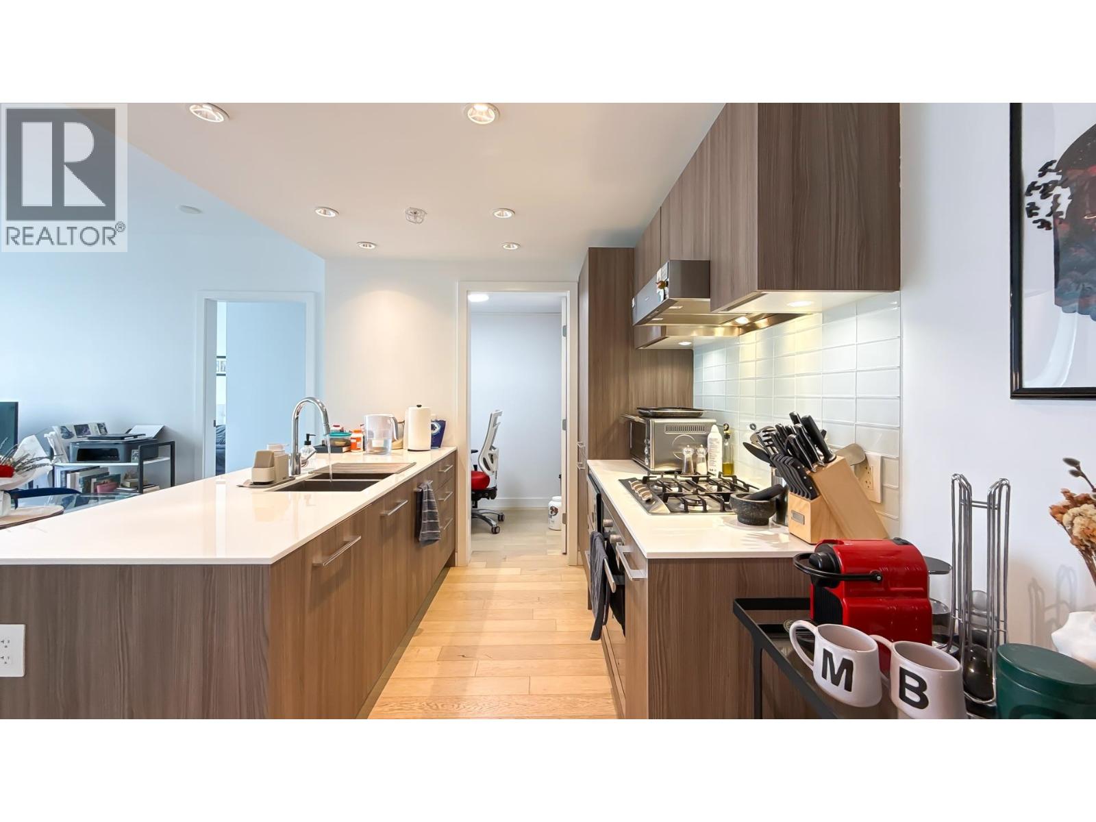 1112 2220 Kingsway, Vancouver, British Columbia  V5N 2T7 - Photo 9 - R3045459