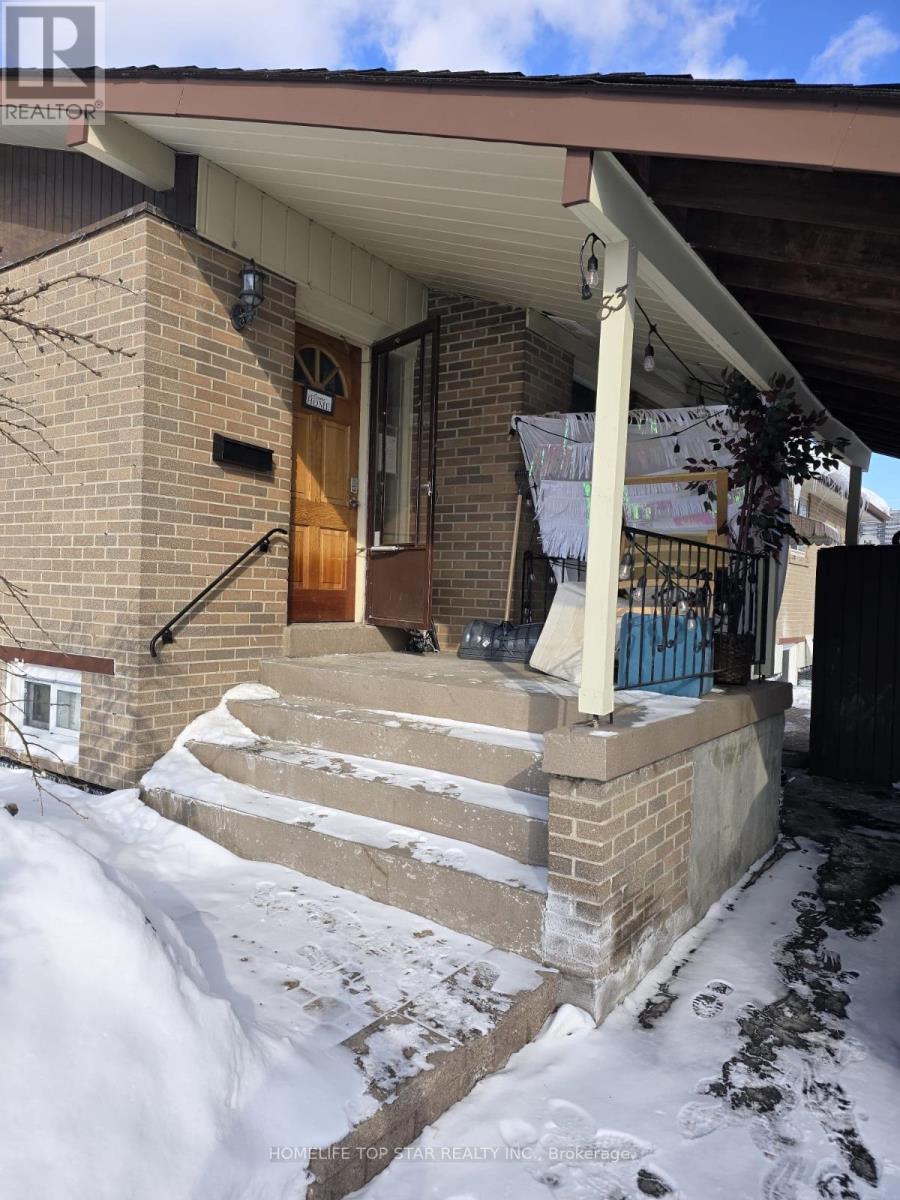 83 Amberjack Boulevard, Toronto, Ontario  M1H 2J6 - Photo 2 - E12732756