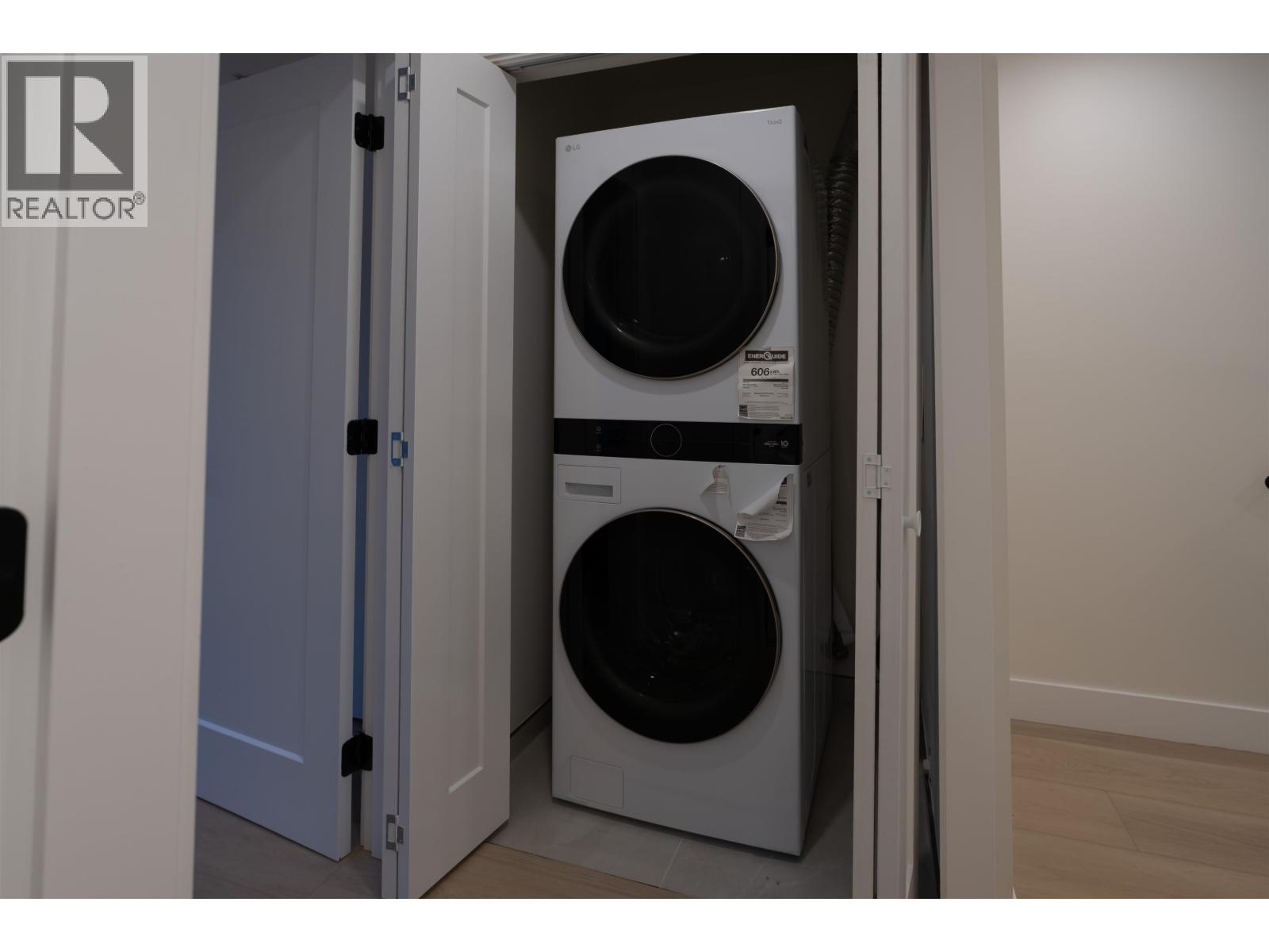 3350 Cobblestone Avenue, Vancouver, British Columbia  V5S 4S4 - Photo 26 - R3082801