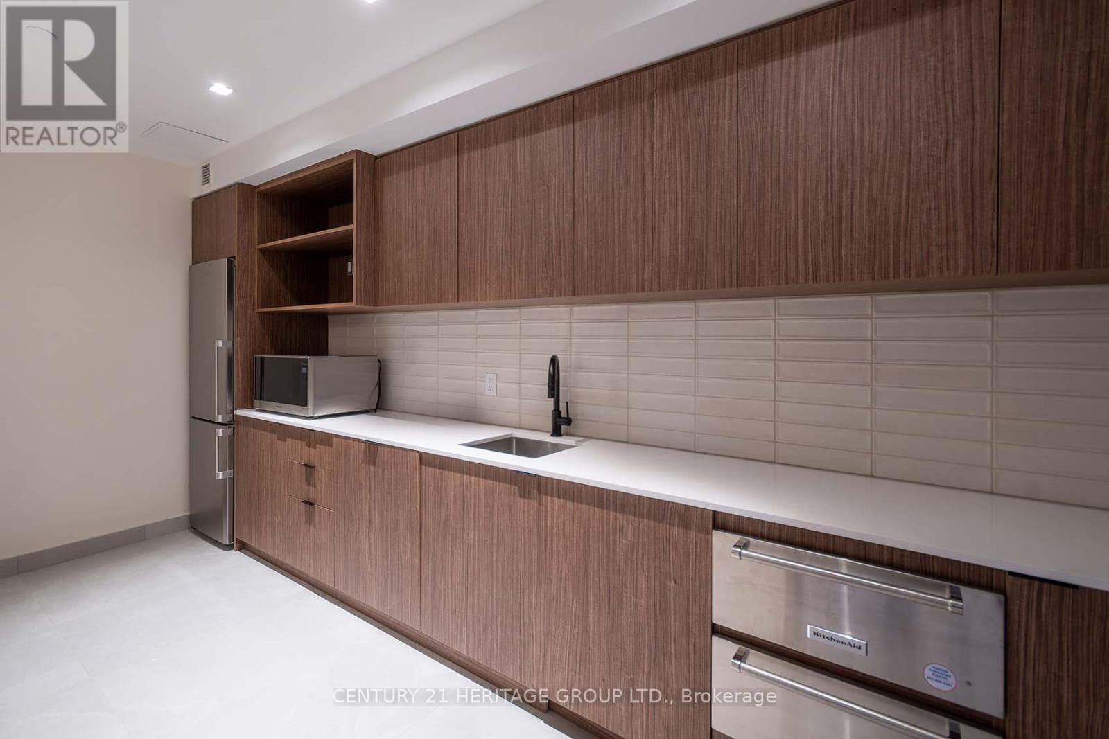 602 - 185 Dunlop Street E, Barrie, Ontario  L4M 0L7 - Photo 41 - S12732740