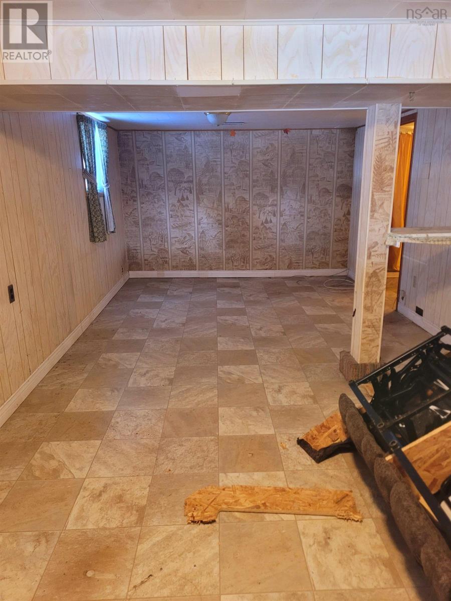 5 Currie Street, Glace Bay, Nova Scotia  B1A 5E2 - Photo 9 - 202601415