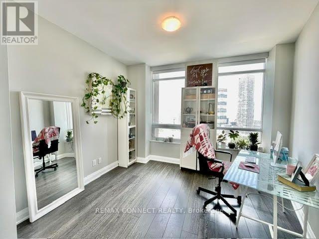 2410 - 36 Park Lawn Road, Toronto, Ontario  M8Y 3H8 - Photo 5 - W12732744