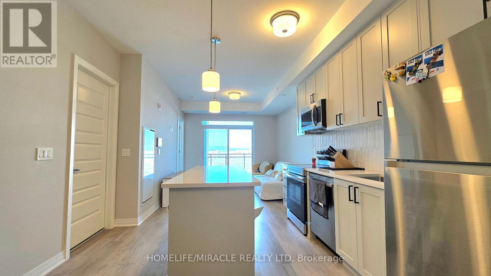 502 - 490 Gordon Krantz Avenue, Milton, Ontario  L9E 1Z5 - Photo 5 - W12732776