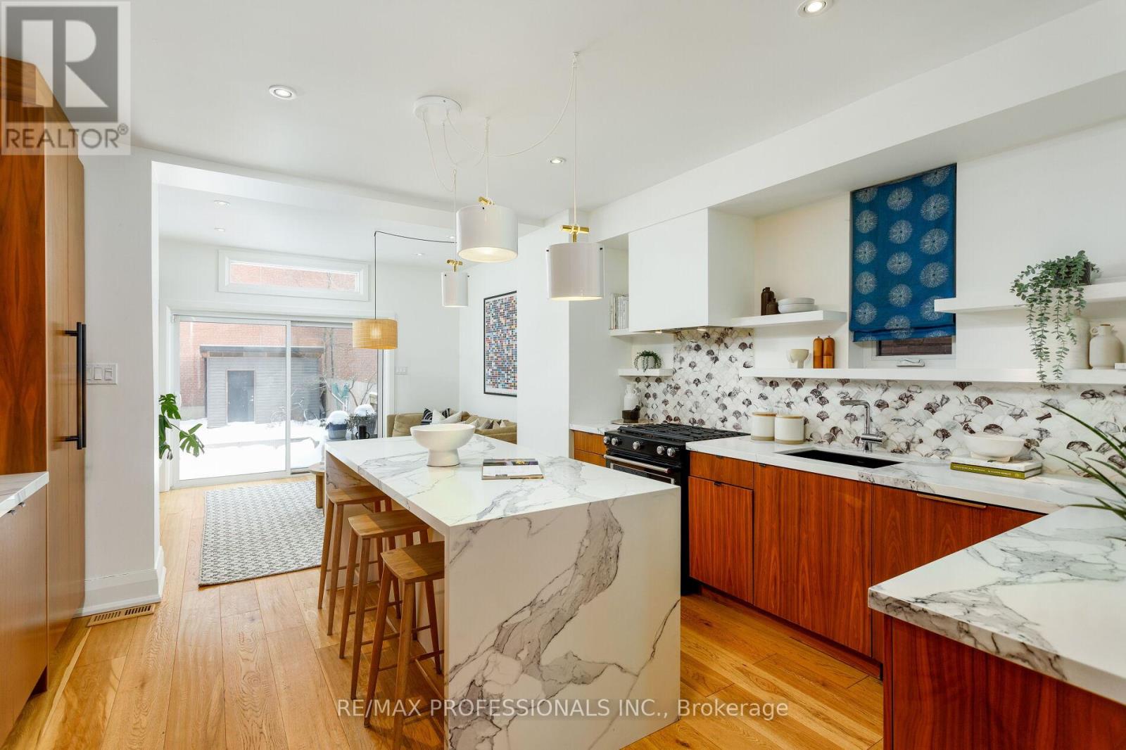 163 1/2 Campbell Avenue, Toronto, Ontario  M6P 3V3 - Photo 13 - W12732810