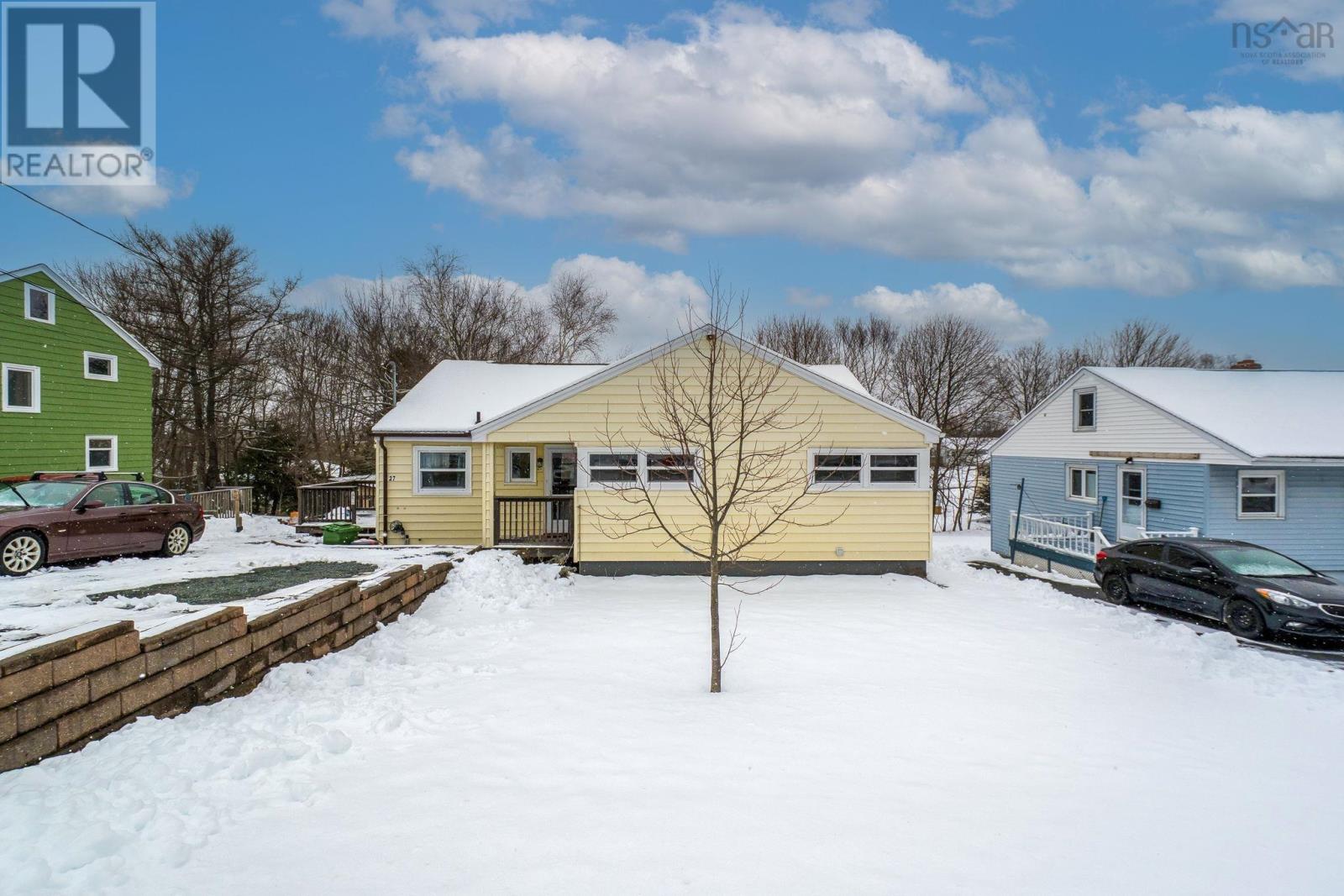 27 Chittick Avenue, Dartmouth, Nova Scotia