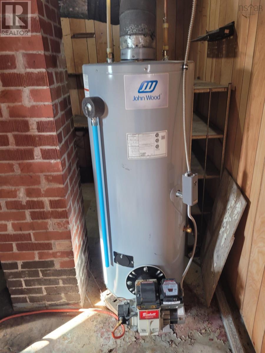 5 Currie Street, Glace Bay, Nova Scotia  B1A 5E2 - Photo 12 - 202601415