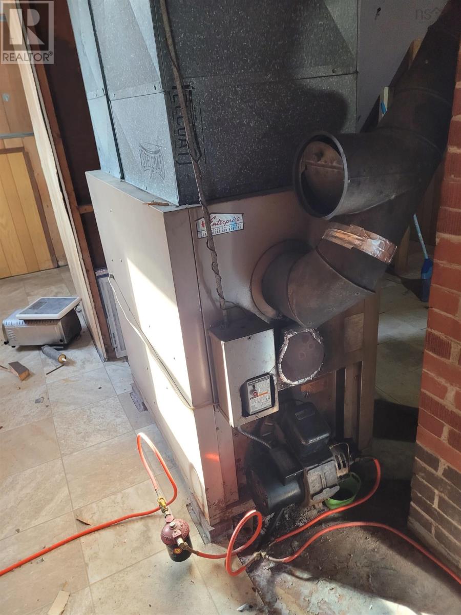 5 Currie Street, Glace Bay, Nova Scotia  B1A 5E2 - Photo 13 - 202601415