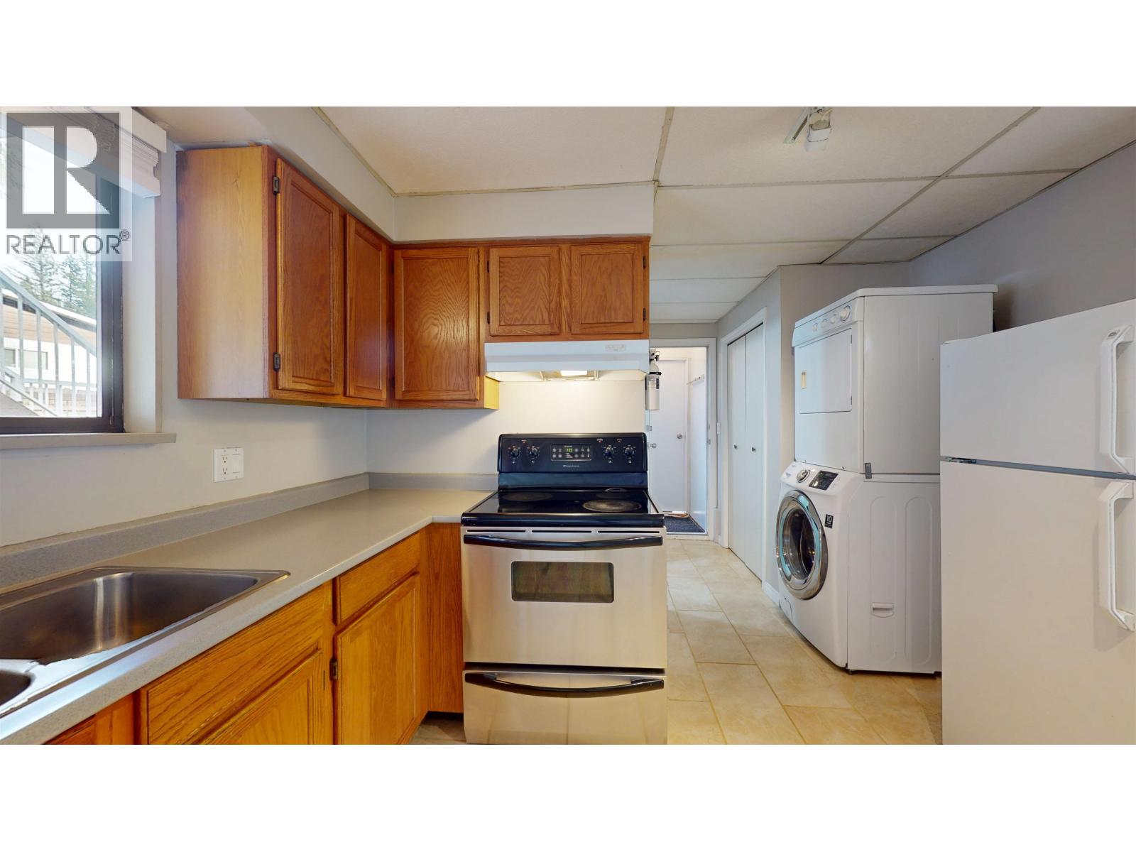 1212 Parkwood Place, Squamish, British Columbia  V0N 1H0 - Photo 32 - R3082875