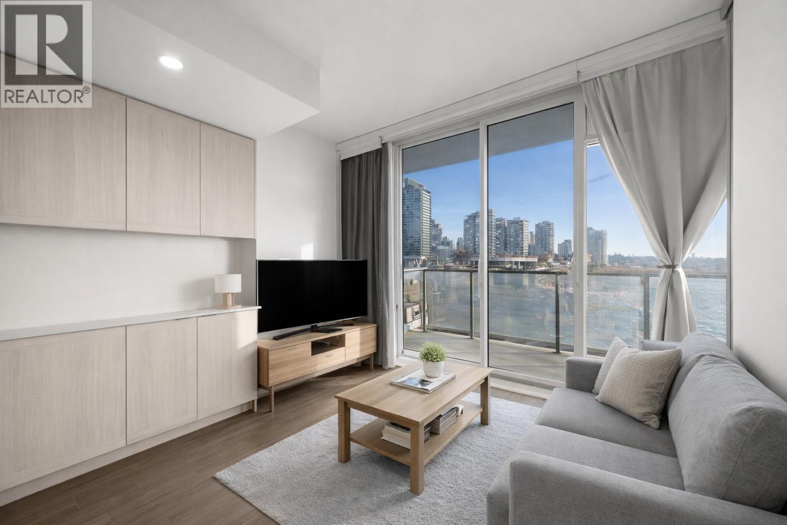 703 2351 Beta Avenue, Burnaby, British Columbia  V5C 0M2 - Photo 4 - R3083206