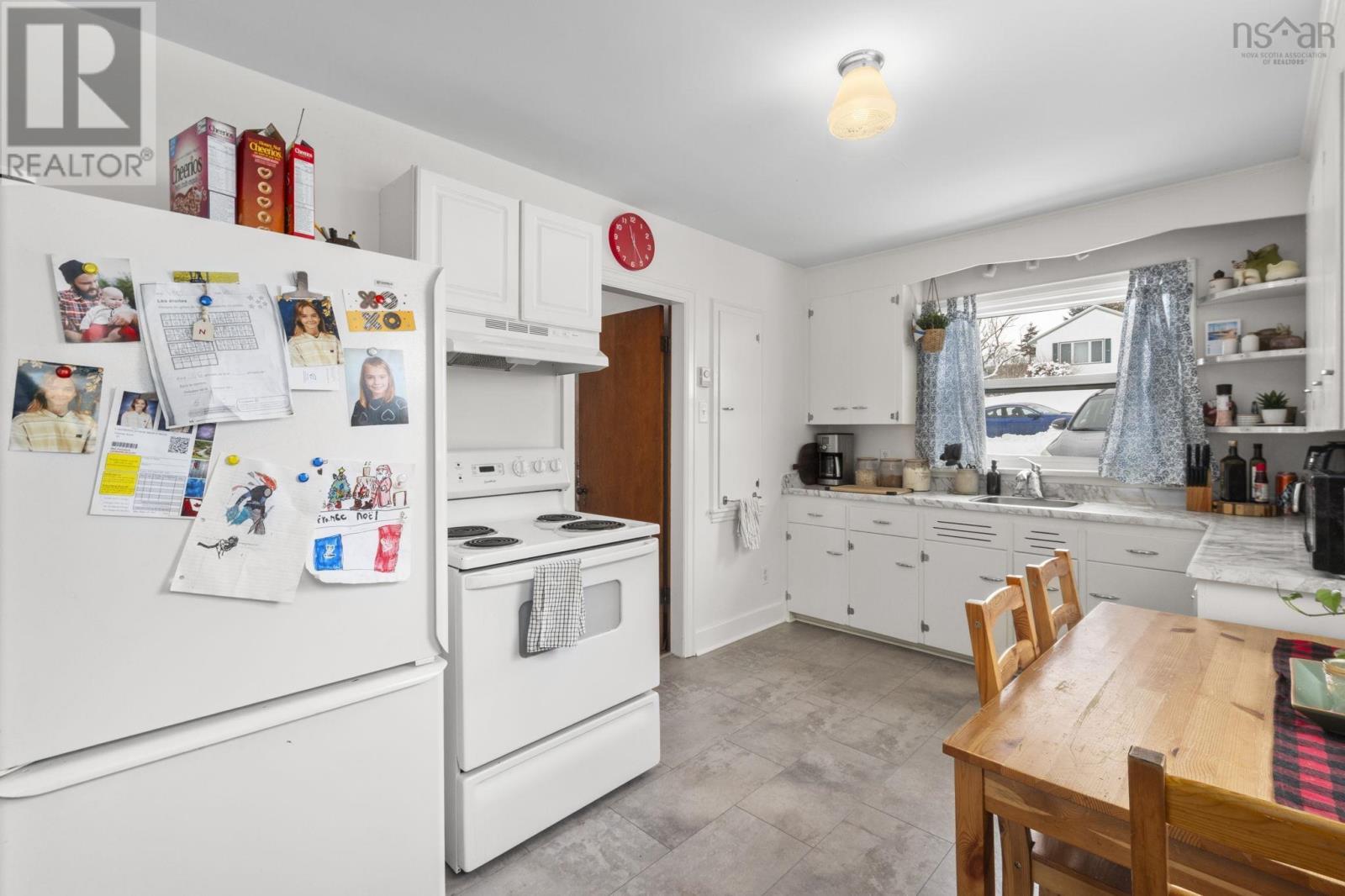 27 Chittick Avenue, Dartmouth, Nova Scotia  B2Y 3J7 - Photo 8 - 202601562