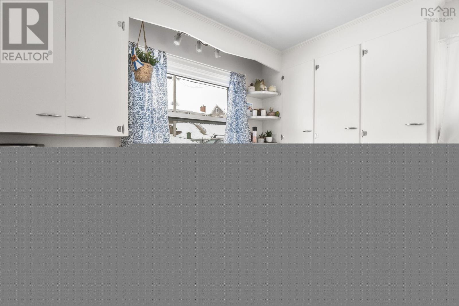 27 Chittick Avenue, Dartmouth, Nova Scotia  B2Y 3J7 - Photo 9 - 202601562