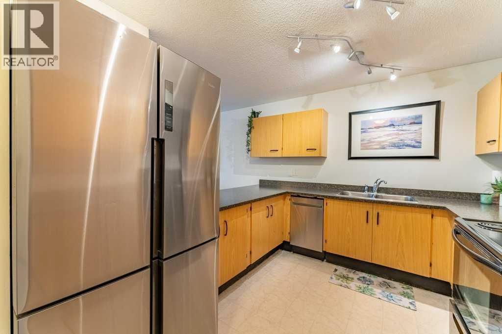 7, 3015 51 Street Sw, Calgary, Alberta  T3E 6N5 - Photo 12 - A2277583