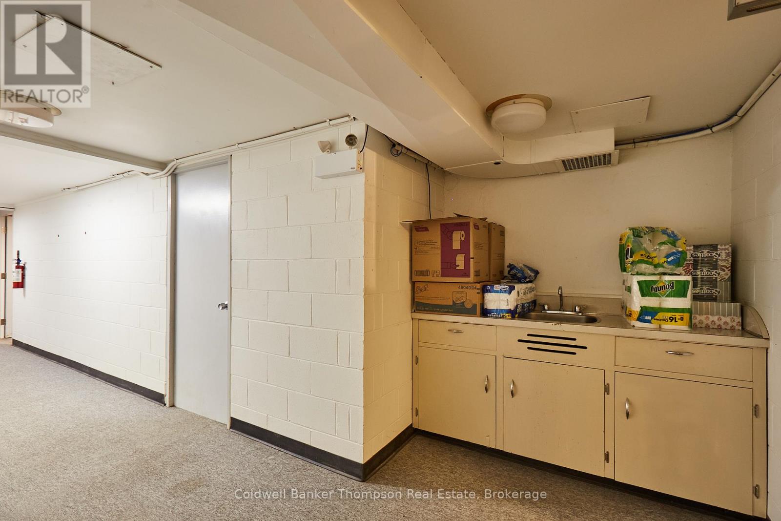 27 Main Street E, Huntsville, Ontario P1H 2C6 - Photo 11 - X12680438